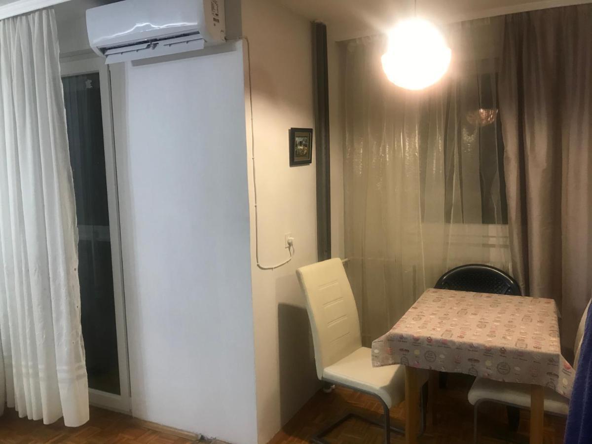 Dan i noc Lejlighed Banja Luka Eksteriør billede